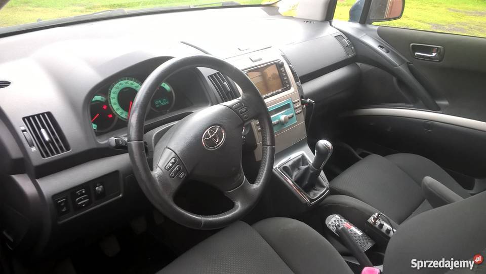 Toyota Corolla Verso 20 D4D navi kamery bogate lubelskie sprzedam