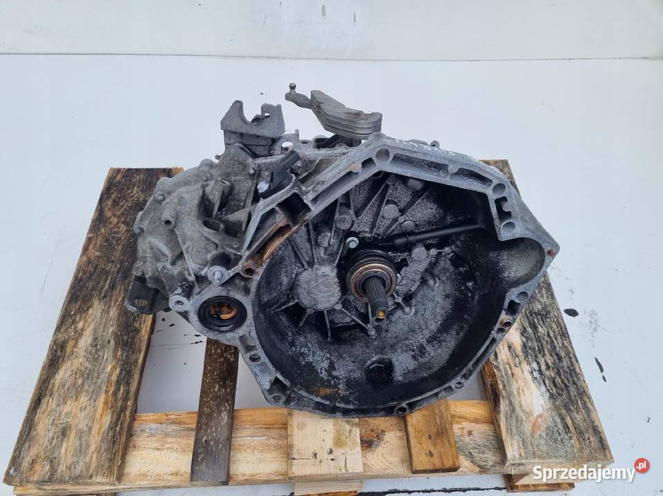 Nissan Qashqai J10 15 DCI SKRZYNIA BIEGÓW manual