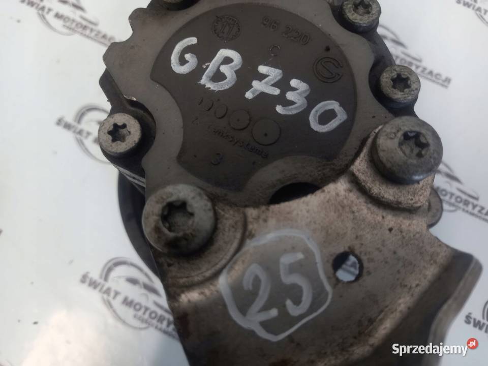 VITO W639 30 CDI LIFT 642890 642890 pompa Rok produkcji 2012 Kielce sprzedam