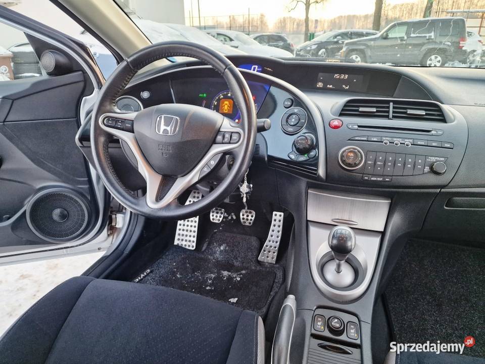 5 Drzwi 18 Benzyna Sprowadzony Zarejestrowany Białystok