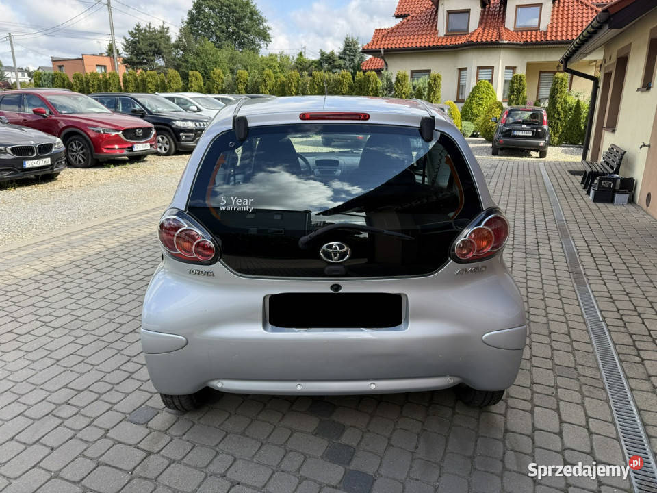 Toyota Aygo Rezerwacja I 20052014 Orzech