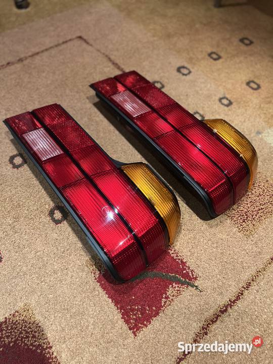 NOWA Lampa tylna prawa BMW E32 OEM ULO 63 21 1 Przeworsk