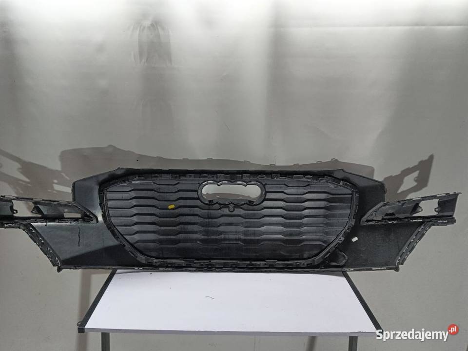 GRILL ATRAPA ZDERZAKA AUDI Q4 ETRON 89A807725 osobowe wielkopolskie sprzedam