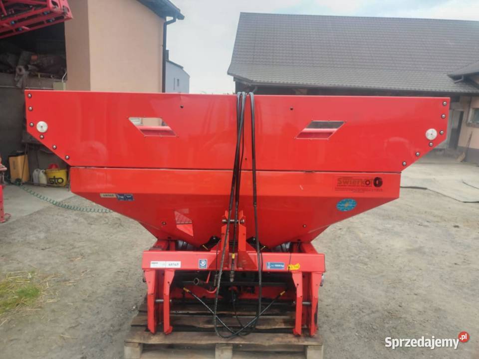 Sprzedam rośewacz nieuszkodzony Rozsiewacze nawozów Maszyny rolnicze śląskie