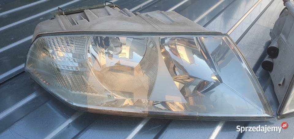 SKODA OCTAVIA II 0408 Lampy przednia reflektor Pozostałe