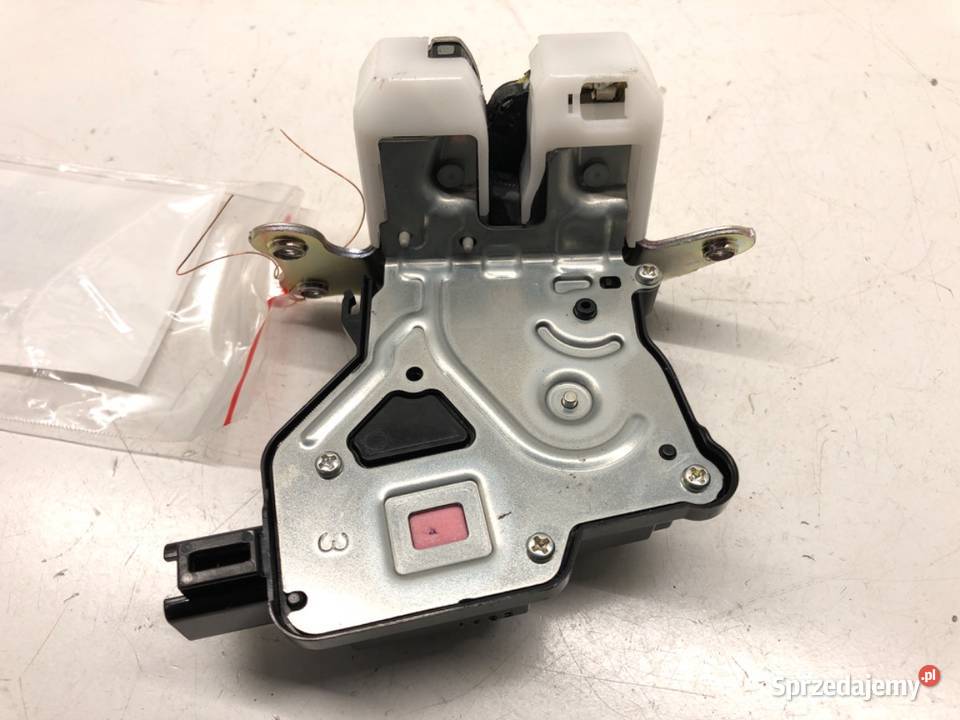 ZAMEK KLAPY TYŁ SUZUKI SX4 SUV