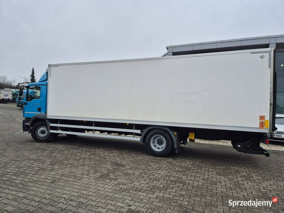 MAN TGM MAN TGM 15250 KONTENER IZOTERMA 6871cm3 Łaziska Górne
