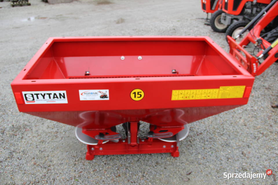 Rozsiewacz do nawozu dwutarczowy nowy model Rogóźno