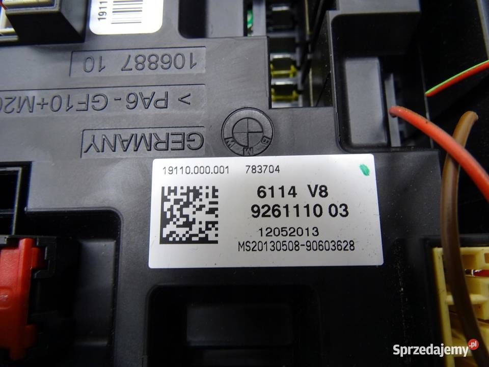 SKRZYNKA BEZPIECZNIKÓW BSI 9261110 BMW F20 F21 osobowe