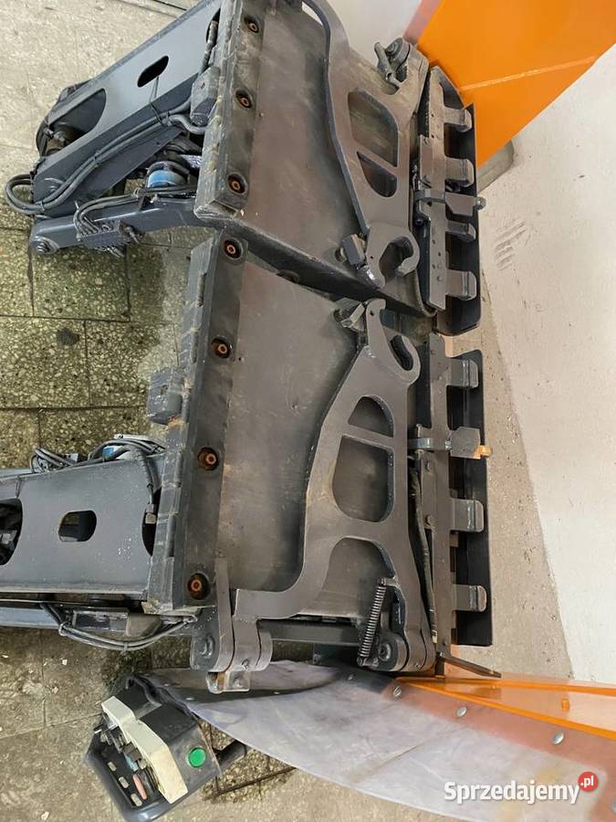 Wrzut do śmieciarki 110L do1100l uniwersalny Nowiny