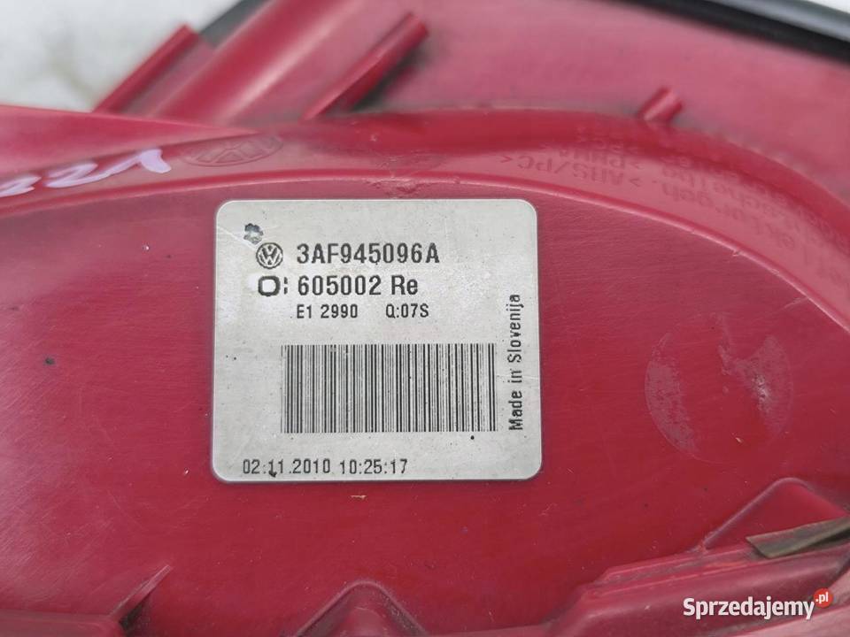 LAMPA PRAWY TYŁ KOMBI VW PASSAT B7 3AF945096A osobowe