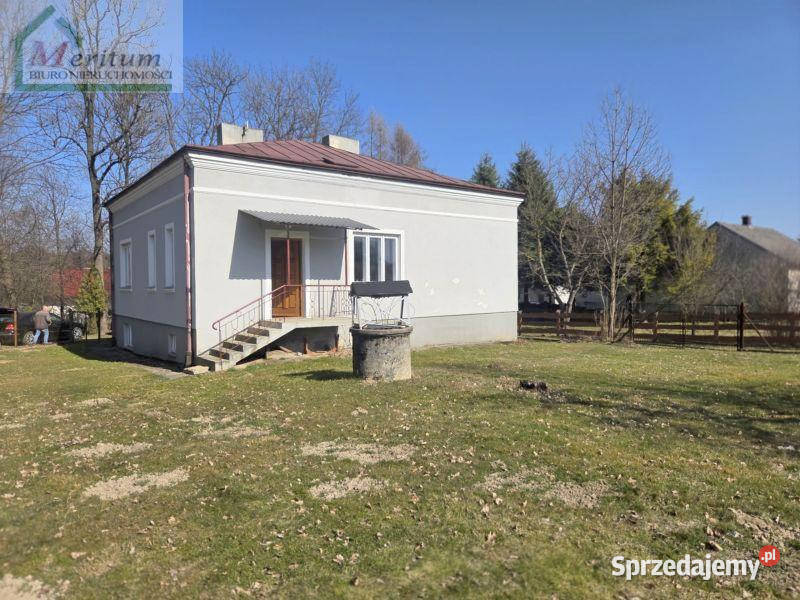 sprzedaży domu wolnostojącego 85m2 Krościenko Rok budowy 1974 Domy Krościenko Wyżne