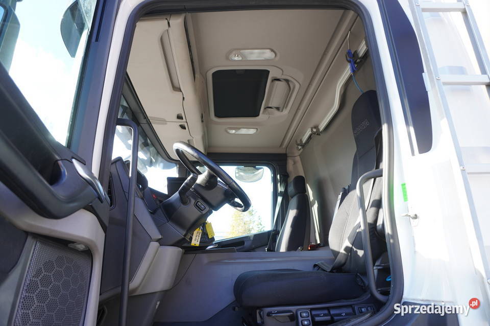 Scania P280 4x2 E6 Chłodnia Lamberet 16 EPAL Kraków sprzedam