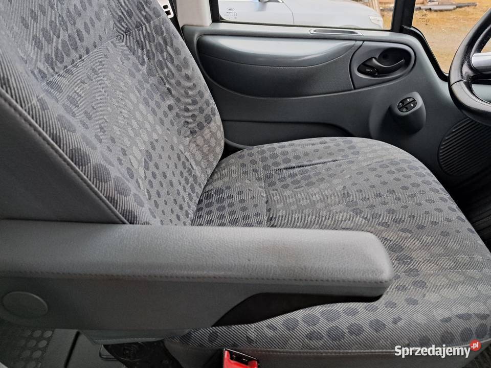 Transit długi 9 osób 200 Webasto Klima