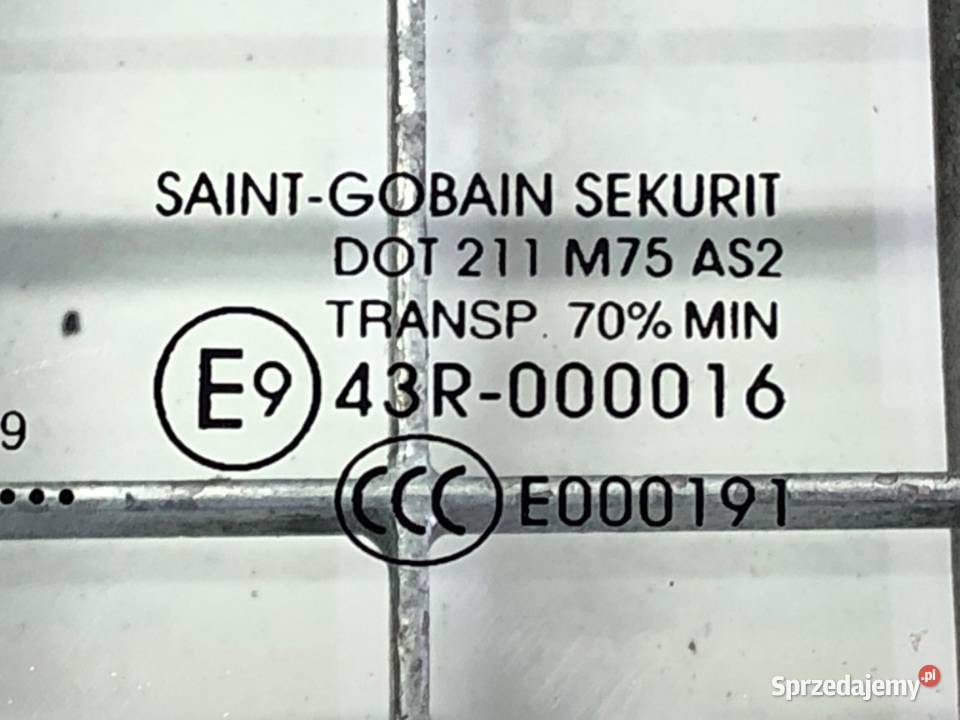 SZYBA DRZWI PRZÓD LEWA CITROEN C4 III Hatchback osobowe Uszczelki szyb sprzedam