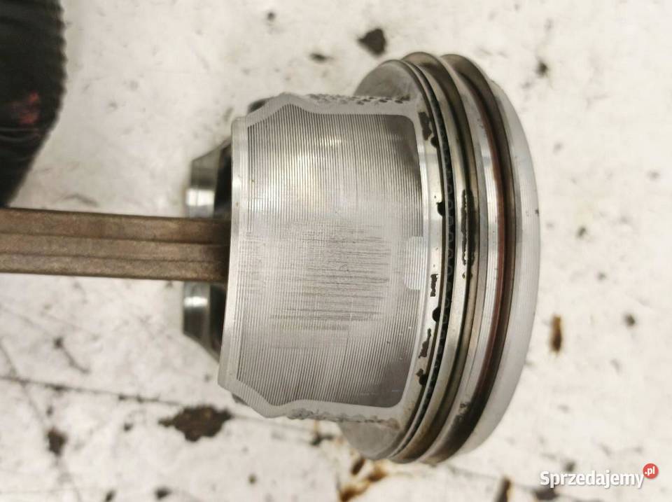 TŁOK KORBOWÓD 076194 16 FSI VW Volkswagen Touran sprzedam