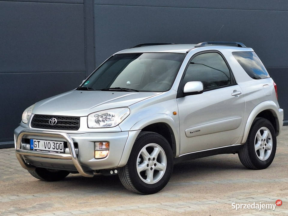 Toyota RAV4 4X4 benzyna 20VVTi z Niemiec stan II manualna Olsztyn