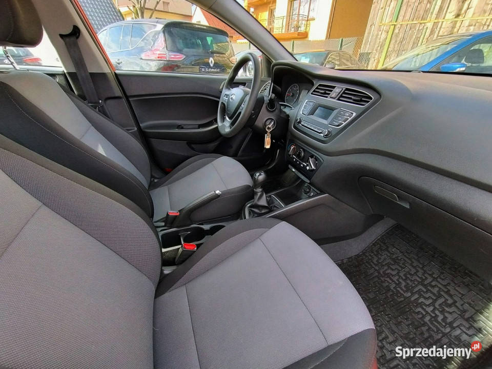 Hyundai i20 12 LiftLPGKrajowy II 20142020 i20 Hyundai Harklowa