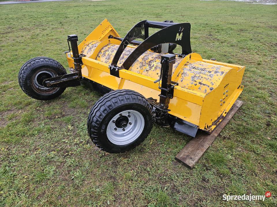 Kosiarka Bijakowa Mulczer Mulcher Muthing Farmer Szprotawa