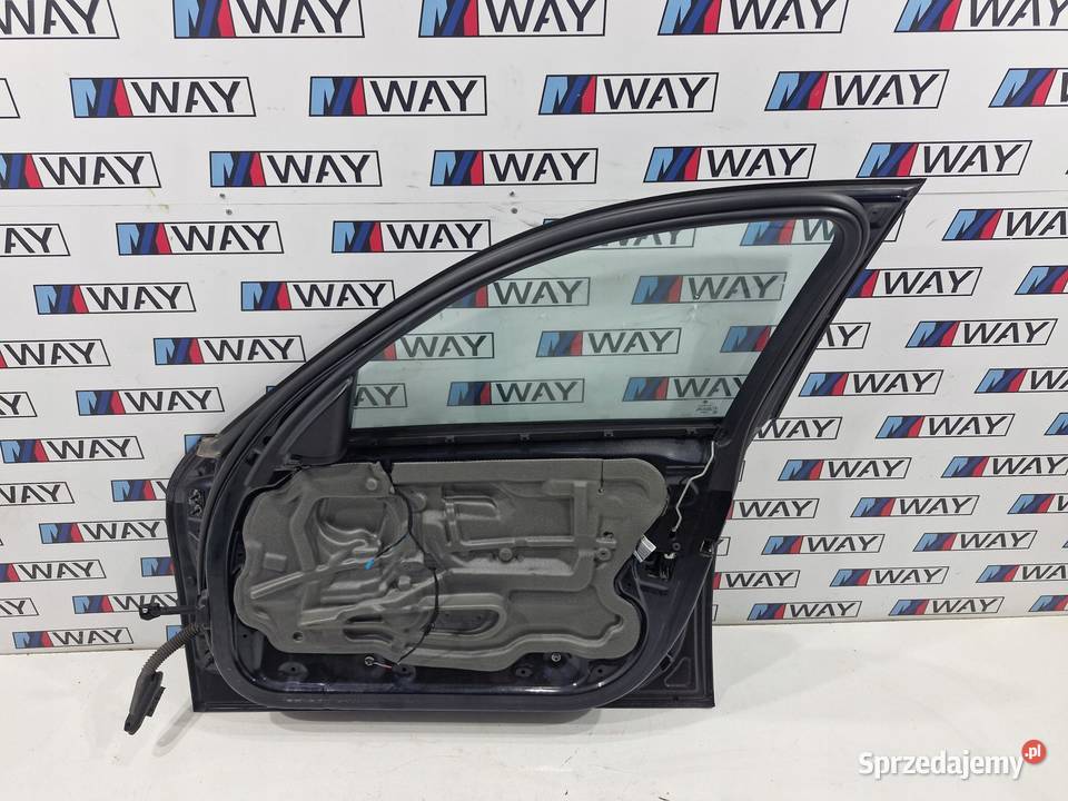 BMW E90 E91 DRZWI PRAWE PRAWY PRZÓD KOMPLETNE Drzwi