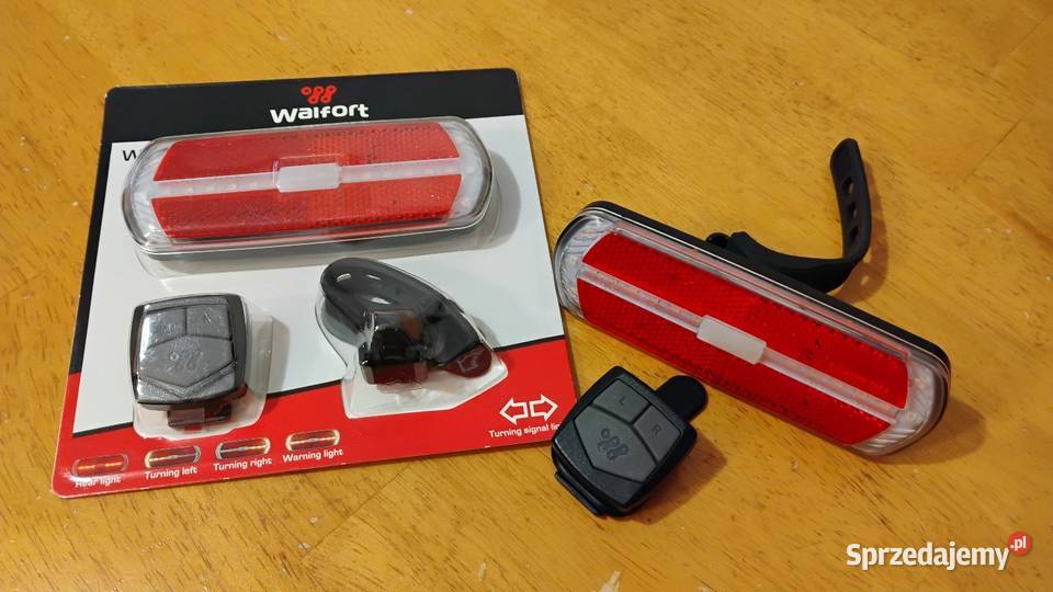 Tylne światło z migaczami ładowane USB Walfort z Części i akcesoria