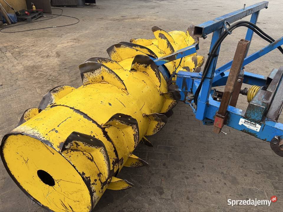 Wał do pryzm Reck skrętny hydraulicznie na przód Zgrabiarki i przetrząsacze Myszyniec