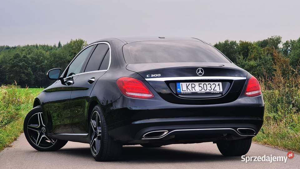 MercedesBenz C300 W205 2018 r zadbany