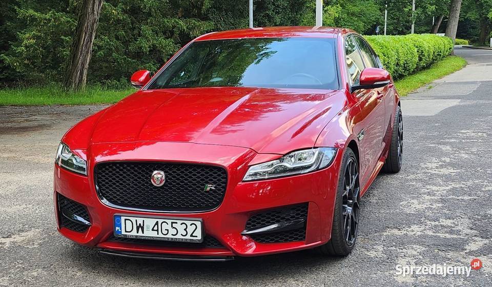 Jaguar XF R Sport Black Edition 20 benzyna 240 sprzedam