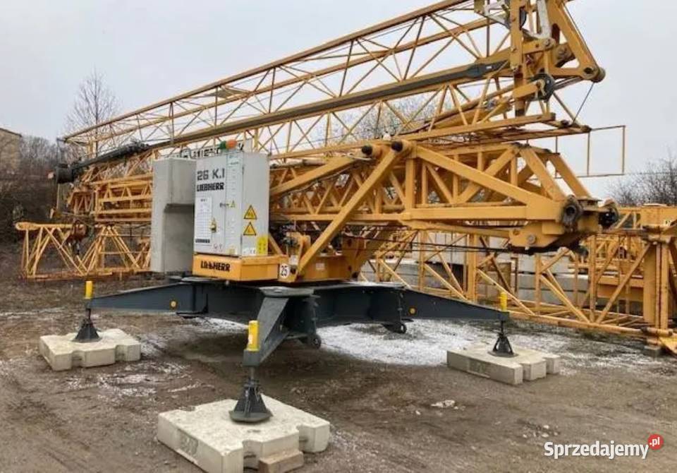 Żuraw budowlany dźwig budowlany Liebherr 26K1 Poznań