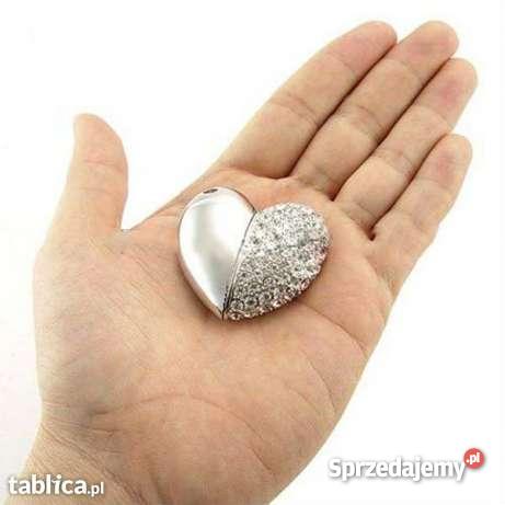 NASZYJNIK SERCE elementy SWAROVSKI PENDRIVE 4GB kujawsko-pomorskie Bydgoszcz