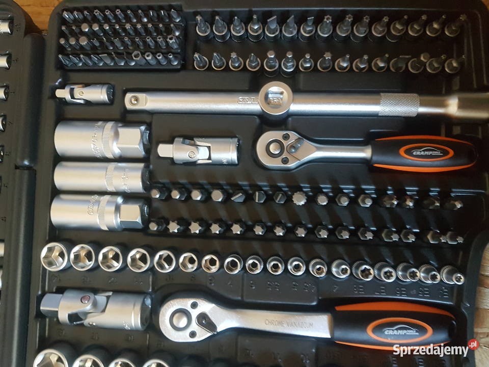 Klucze nasadowe CRAMP 219 elementów Głogowa