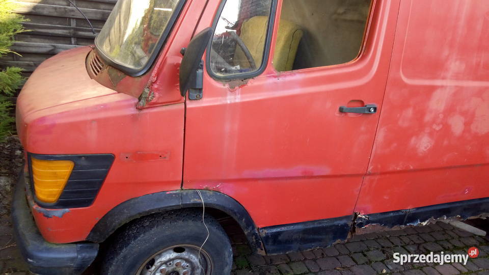 Mercedes 207 Kaczka Pcim