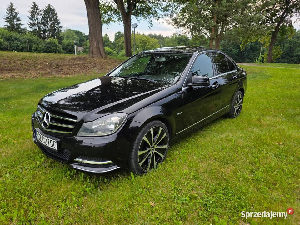 2011 MercedesBenz lift cklasse w204 c200 Wronki