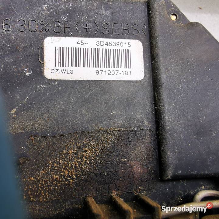 Zamek drzwi VW Touareg 3D4839016 3D4839015 Jaworzno sprzedam