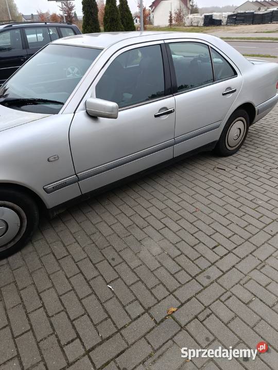 Sprzedam MercedesBenz w210 pomorskie Starogard Gdański