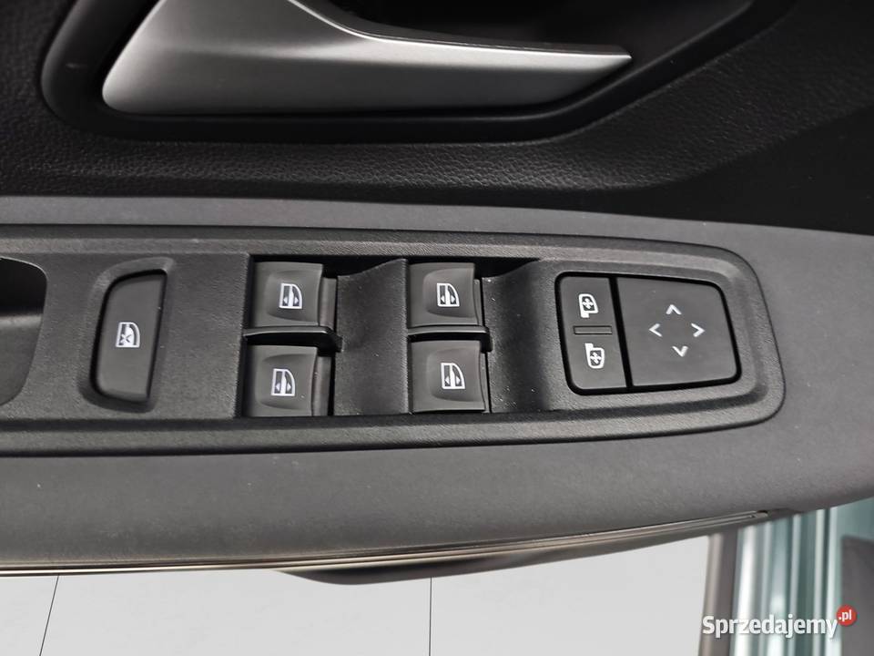 Clio 16 ETECH Full Hybrid 145 Evolution garażowany Clio łódzkie