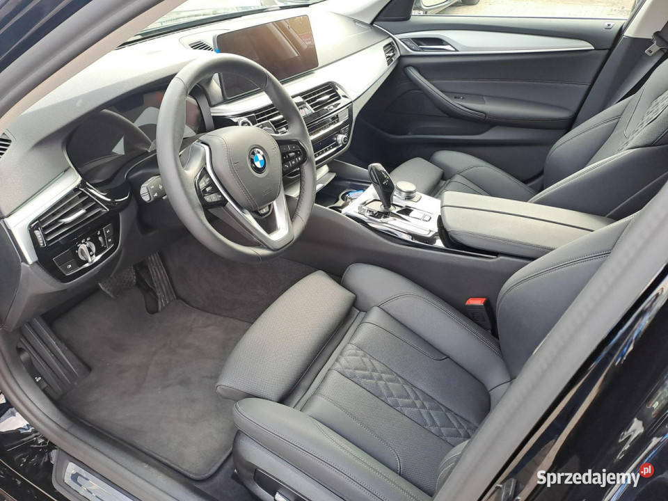 BMW 520 520i Touring 20i 184 Mild Hybrid 2023 Warszawa