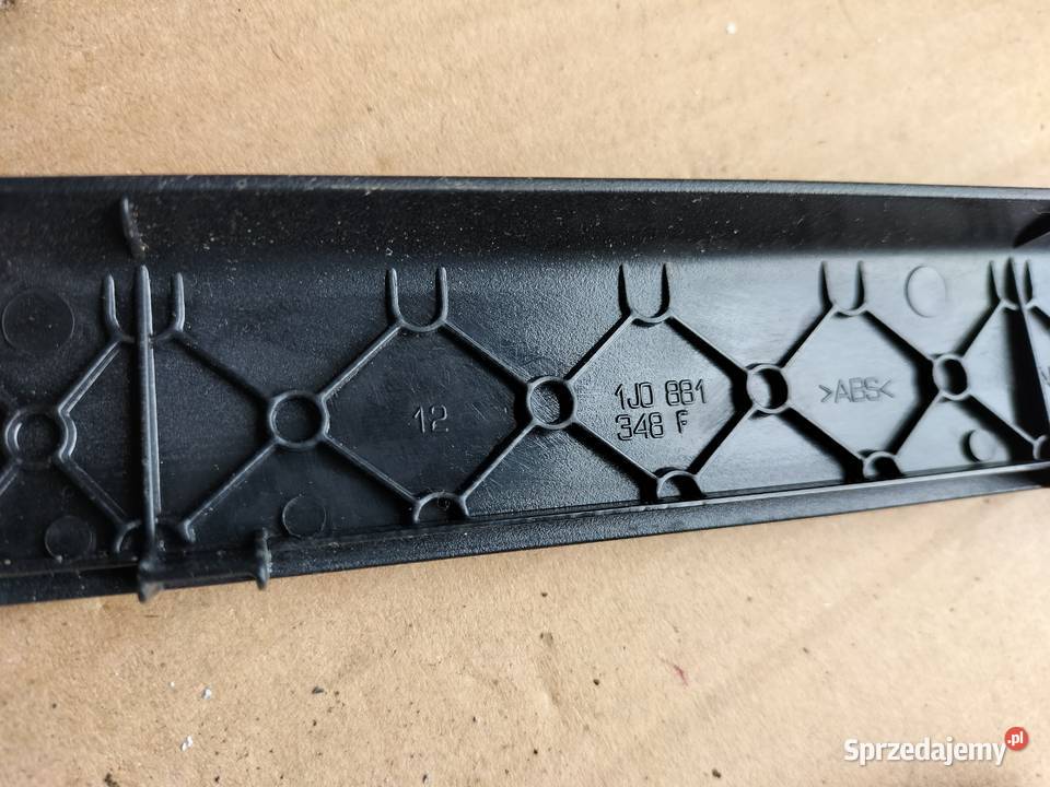 SEAT TOLEDO 2 MK2 OSŁONA PROWADNICY FOTELA Kamień-Kolonia