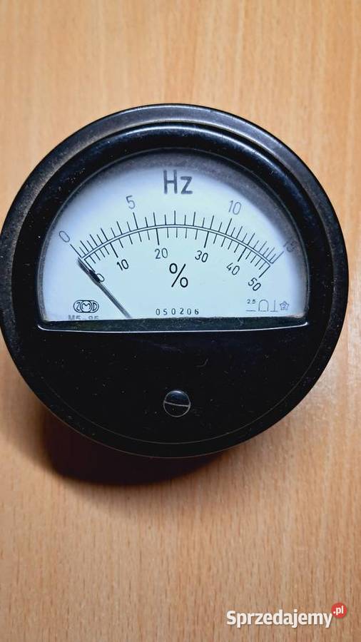 Analogowy Miernik Częstotliwości HZ 1969 r