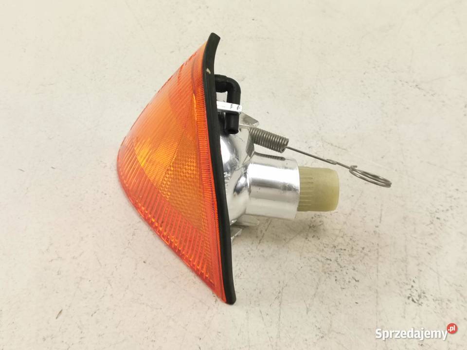 KIERUNKOWSKAZ LEWY PRZÓD ALFA ROMEO 33 19901994