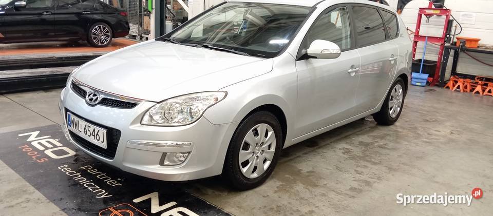 Hyundai i30 kombi bd stan oszczędny Warszawa