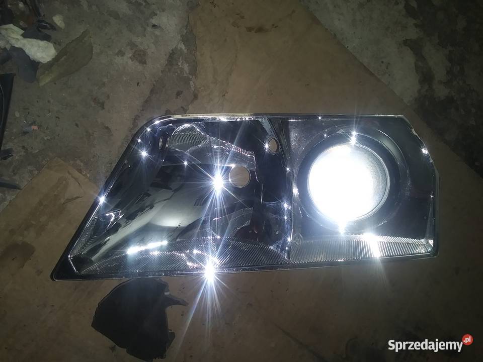 A6 C5 LIFT SOCZEWKA Lampy przednie Lubin