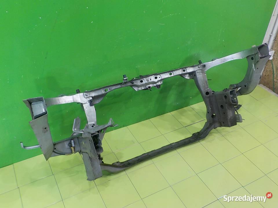 HONDA CIVIC VIII 14 IDSI 06r SEDAN pas przedni osobowe sprzedam