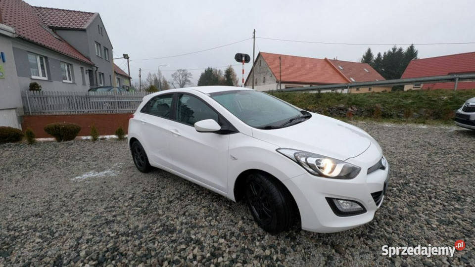 Hyundai i30 2 komplety opon II 2012 2016 Kamienna Góra