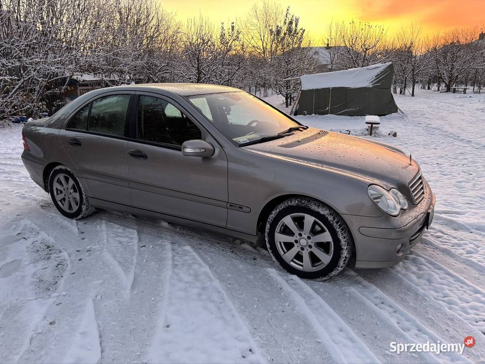 Mercedes c 180 Grójec