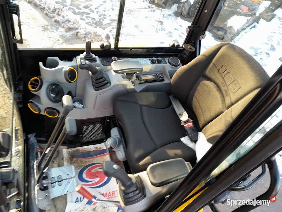 KOPARKA JCB 25 TONY 2025R CAT VOLVO TAKEUCHI