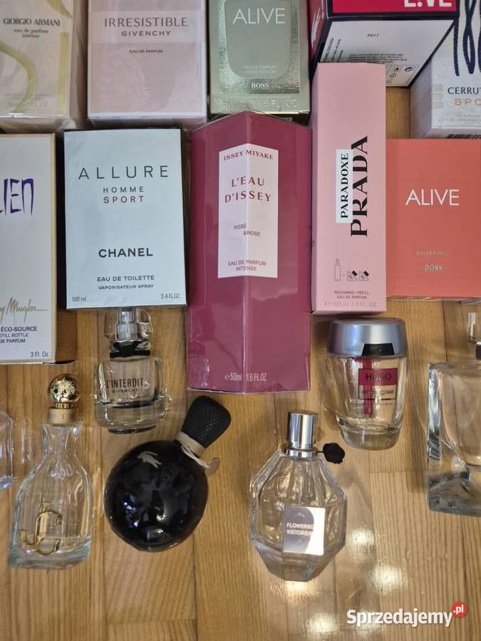 20 x Puste flakony z kartonikami oryginalnych Chorzów