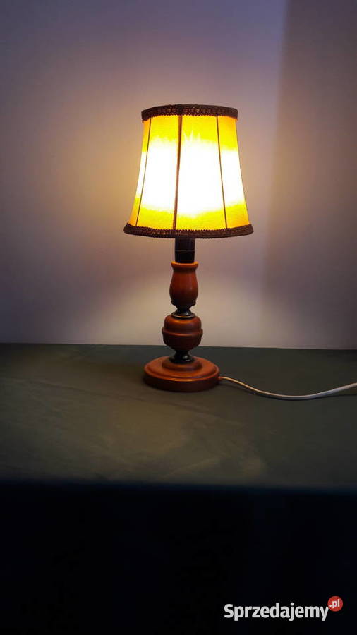 Elegancka lampka na szafkę z lat 80 tych Głuchołazy