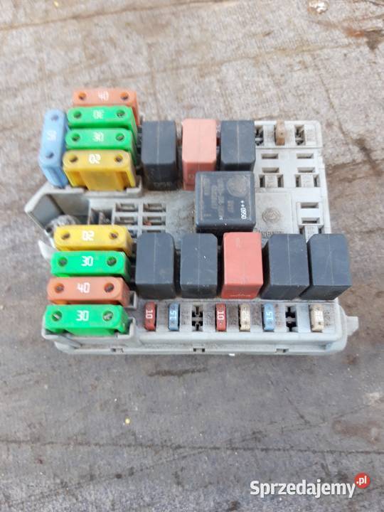 Iveco Daily skrzynka bezpieczników69501171 dostawcze Gorzów Wielkopolski sprzedam