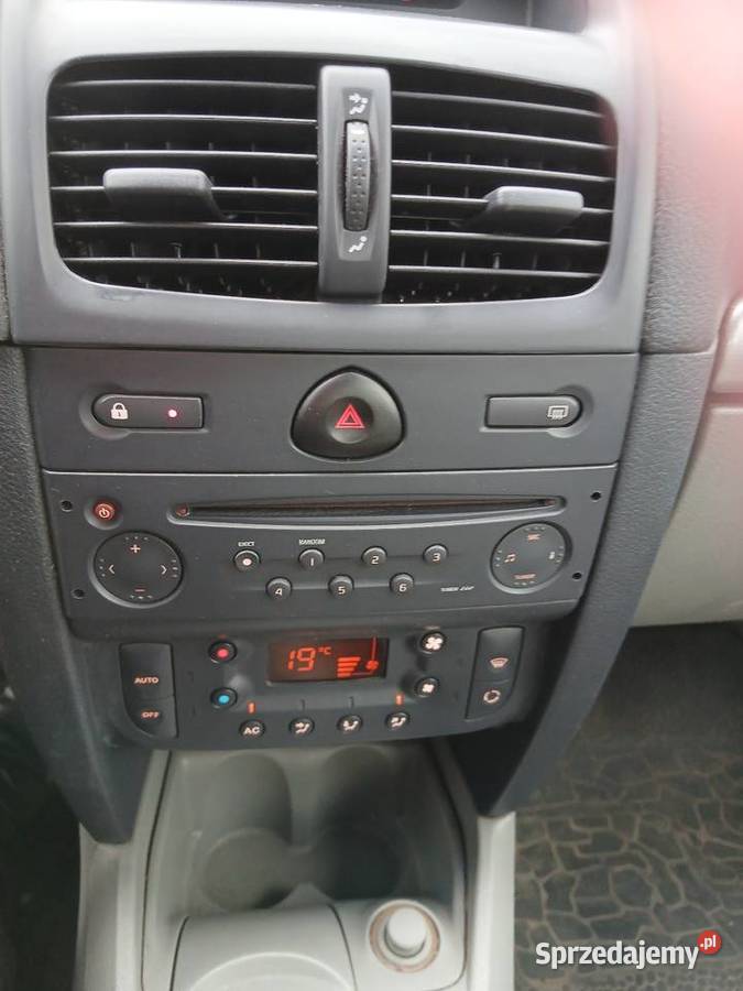 Renault Clio 15dci Nowy rozrzad akumulator OC na Clio
